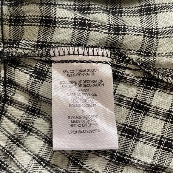 COPPER KEY, NWOT, GIRLS, SMOCKED, LONG SLEEVE DRESS. GREEN & BLACK CHECK.SIZE M. - Picture 5 of 5